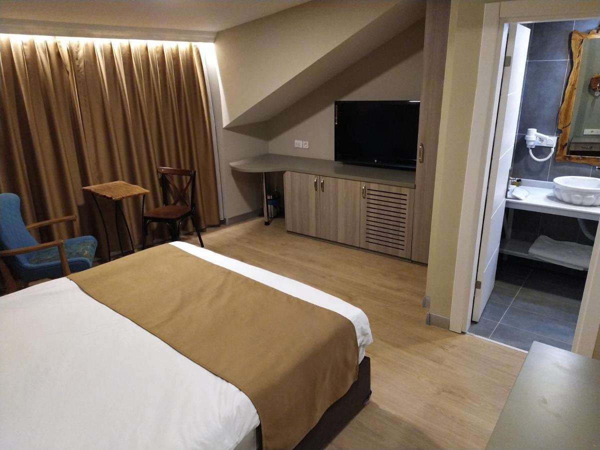 Jakaranda Hotel Istanbul Exterior photo